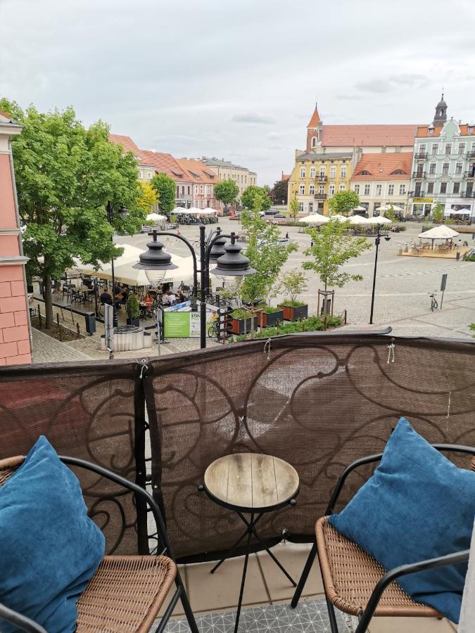 Apartament Na Rynku W Gnieznie Gniezno Extérieur photo